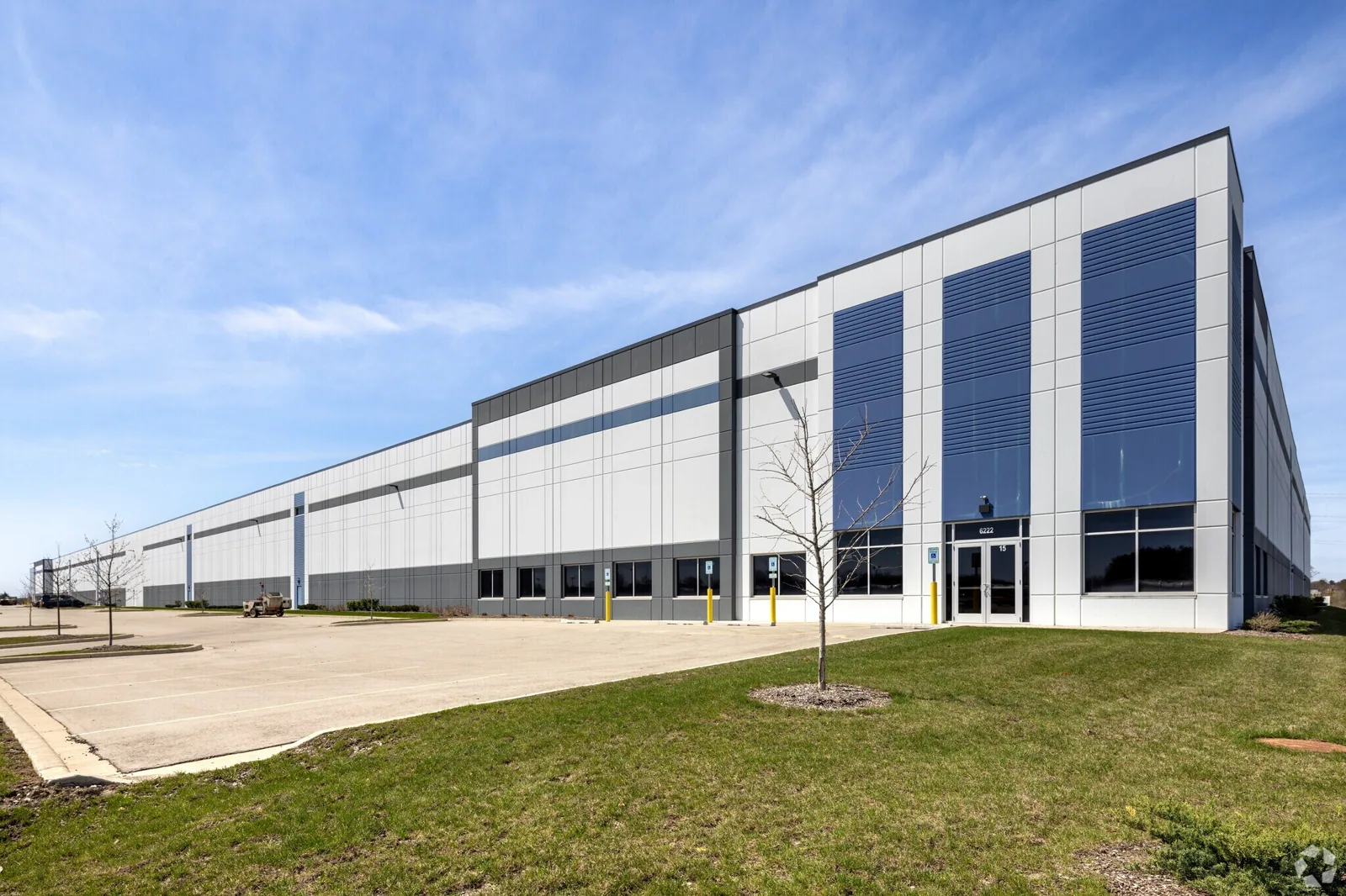 Distribution Center Roofing in Miami Gardens, FL