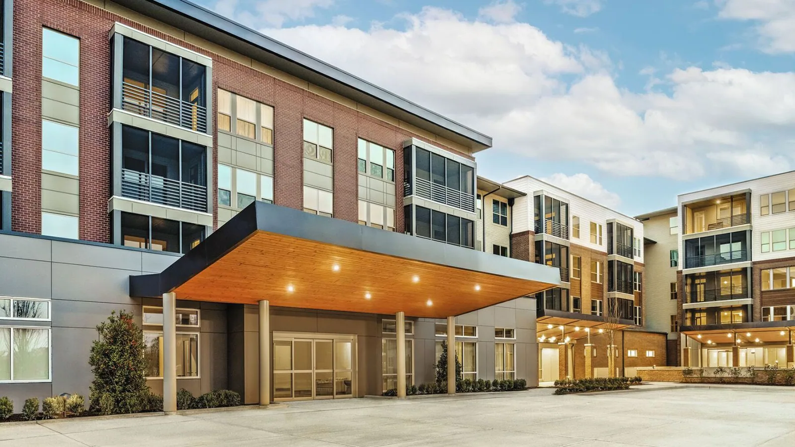 Senior Living Community Roofing in Miami Gardens, FL